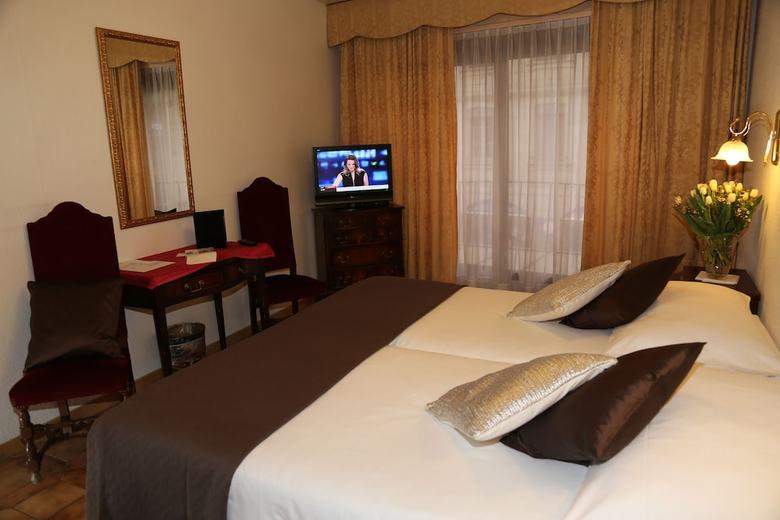 Hotel Excelsior