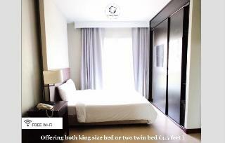 J Park Hotel