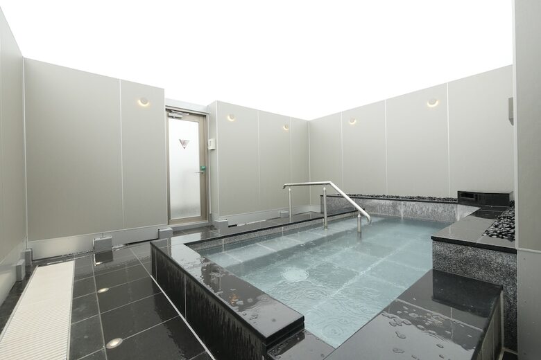 Kin Hotel