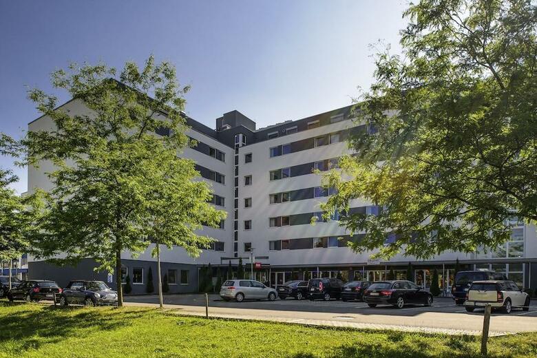 Hotel Ibis Z�rich Messe-airport