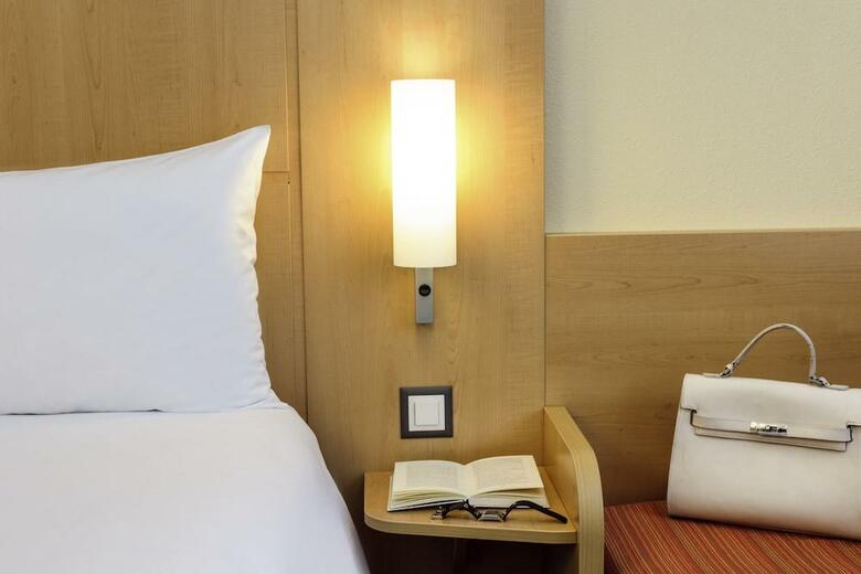 Hotel Ibis Z�rich Messe-airport