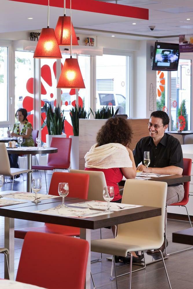 Hotel Ibis Z�rich Messe-airport