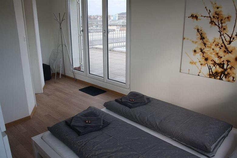 Hitrental Letzigrund - Apartment