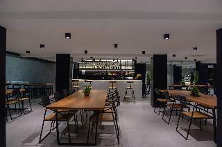 Loft Bangkok Hotel