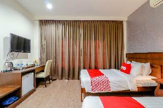 Hotel Oyo 557 Tong House Resort