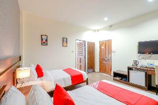 Hotel Oyo 557 Tong House Resort