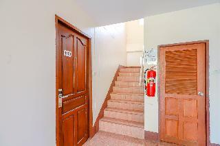 Hotel Oyo 557 Tong House Resort