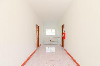 Hotel Oyo 557 Tong House Resort