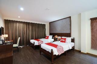 Hotel Oyo 557 Tong House Resort