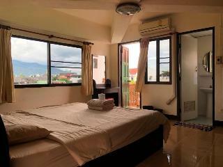 Hotel Sripoom House 1