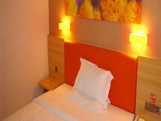 Hotel 7 Days Premium Lanzhou High Speed Rail West Passen