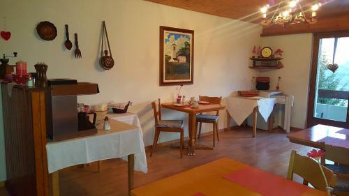 Bed & Breakfast Pension Kastel