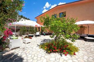 Hotel Casale Romano