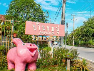 Hotel Baanchompoo Homestay