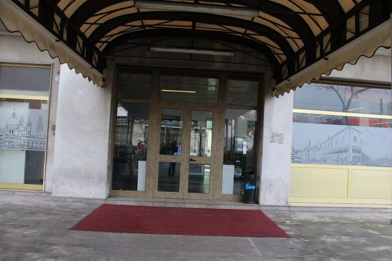 Colombo Hotel & Hostel For Backpackers
