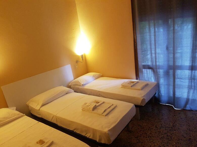 Colombo Hotel & Hostel For Backpackers