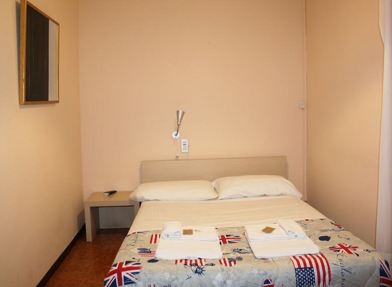 Colombo Hotel & Hostel For Backpackers