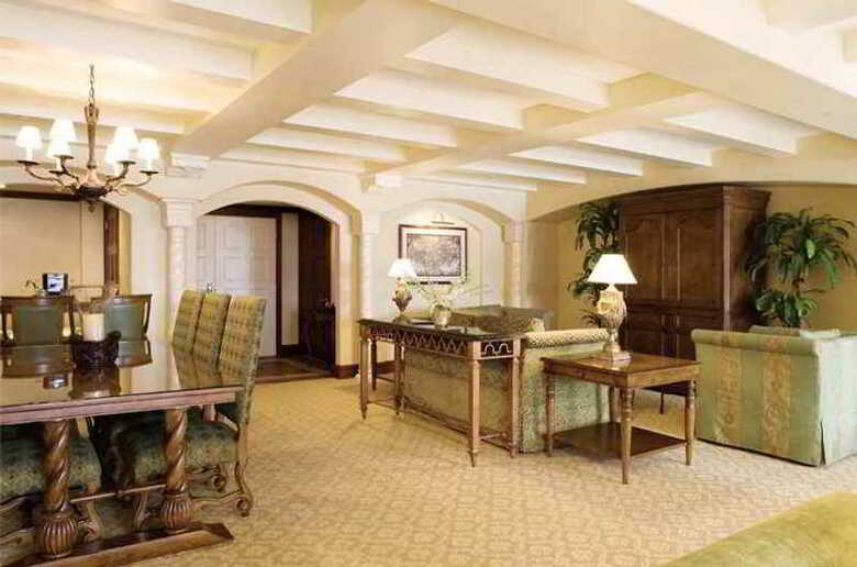 Hotel Boca Raton Resort, The Waldorf Astoria Collect