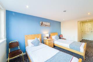 Oyo Douglas Hotel