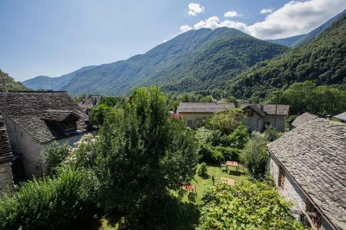 Hostal Hotel Garni Maggia