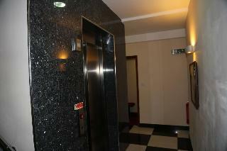London Star Hotel