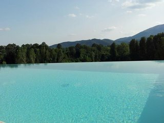 Collina - One Bedroom