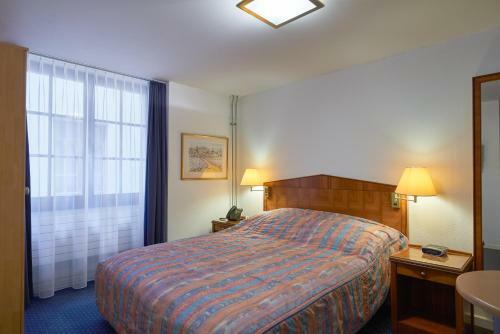 Hotel Hine Adon