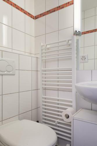 Hotel Hine Adon