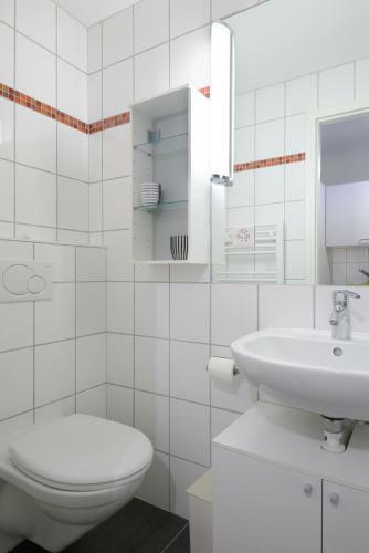 Hotel Hine Adon