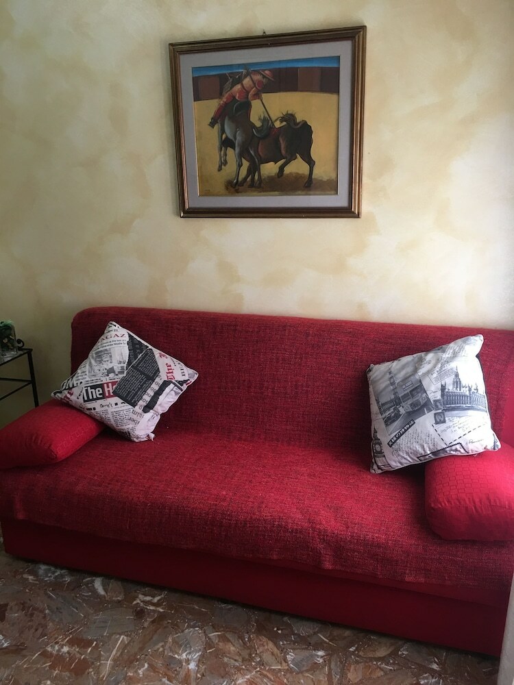 Bed & Breakfast Damiani & Sister Guest House
