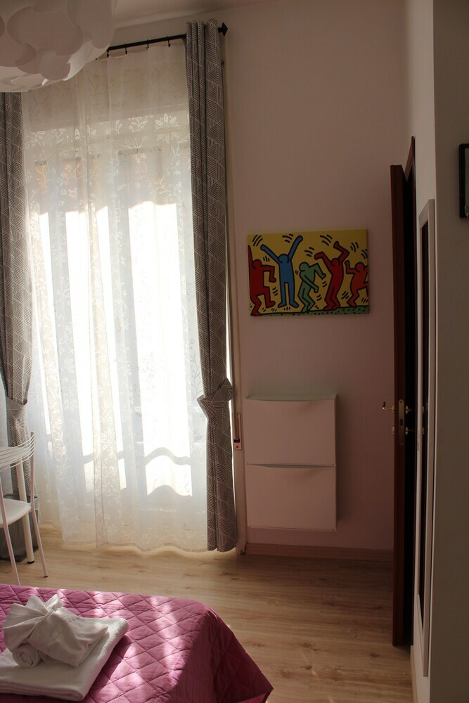 Bed & Breakfast Damiani & Sister Guest House