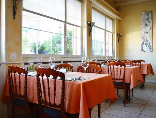 Posada Auberge De Vers Chez Perrin