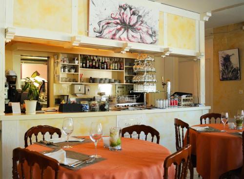 Posada Auberge De Vers Chez Perrin