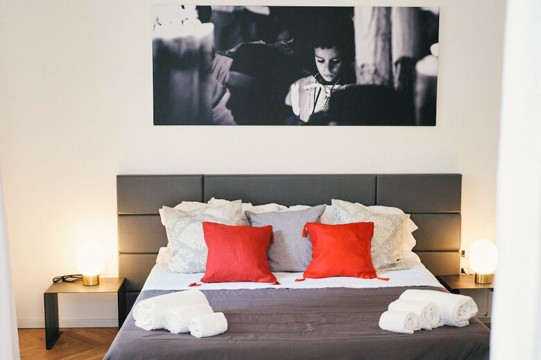 Agatha Cosy Hotel