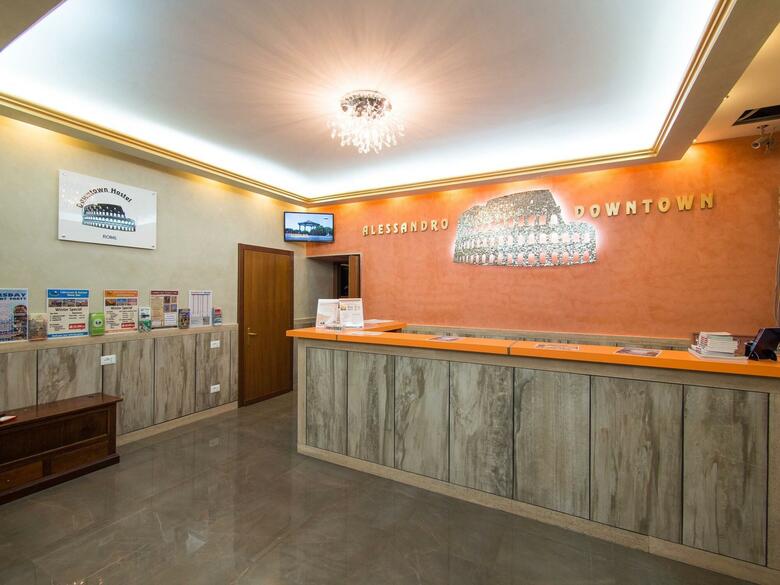 Hotel Alessandro Downtown Hostel