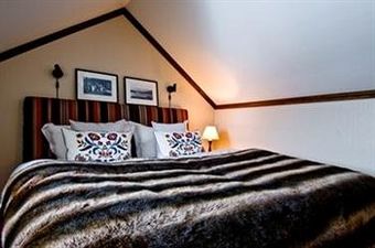 Hotel Diplomat �reg�rden