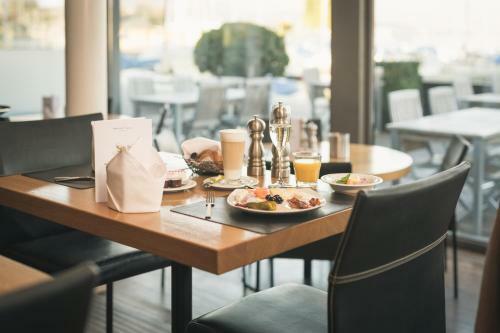Hotel Marina Lachen