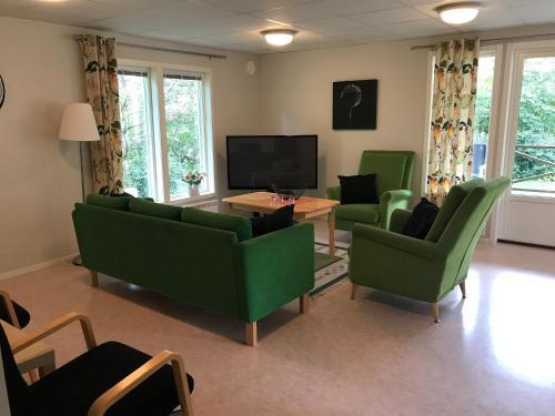 Gullbrannag�rden