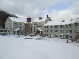 Hotel Country Village At Jiminy Peak