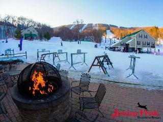 Hotel Country Village At Jiminy Peak