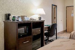 Hotel Quality Inn & Suites Robbinsville