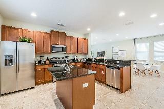 Villa Encore Resort Vacation Homes & Waterpark