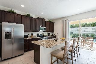 Villa Encore Resort Vacation Homes & Waterpark