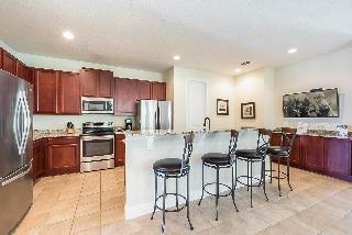Villa Encore Resort Vacation Homes & Waterpark