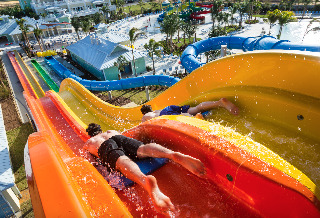 Villa Encore Resort Vacation Homes & Waterpark