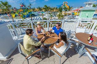 Villa Encore Resort Vacation Homes & Waterpark