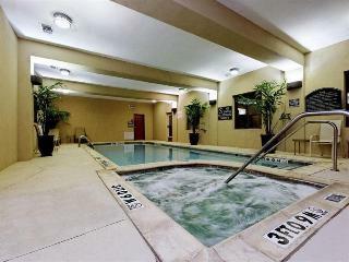 Hotel Holiday Inn Express And Suites Burleson Ft. Worth