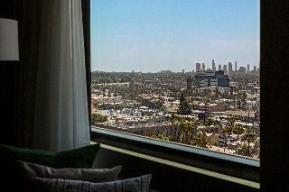 Kimpton Everly Hotel