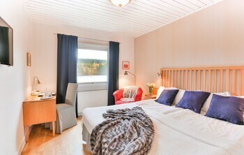Hotel Hennickehammars Herrg�rd