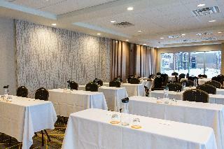 Holiday Inn Hotels And Suites Mount Pleasant